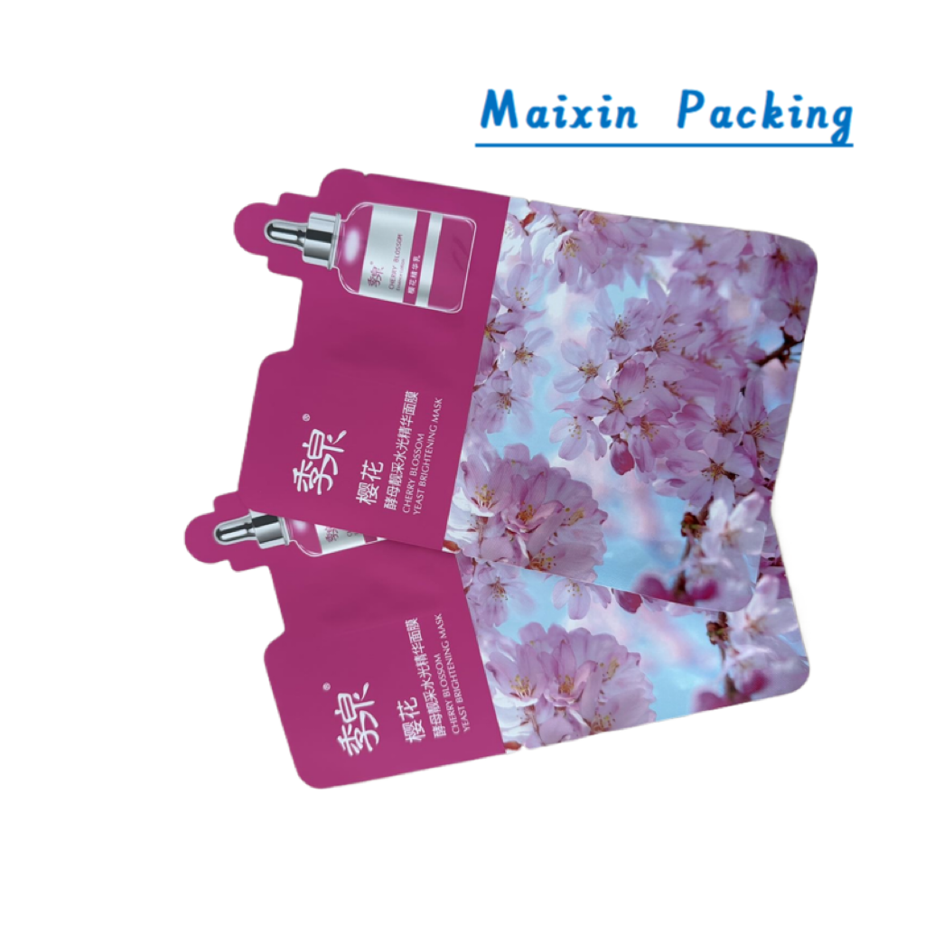 Makeup wipes spout pouch