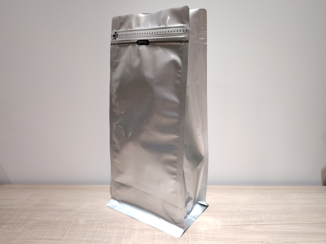 Flat Bottom Zipper Powder Nuts Slice Spicy Dry Food Fruit Bag with Transparent Shape Window